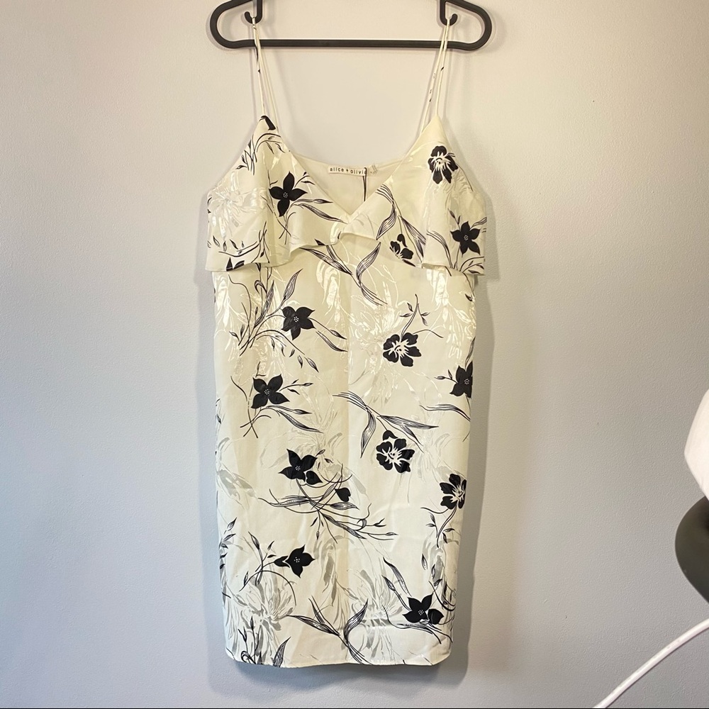 NWT ALICE+OLIVIA Bess Slip Dress - Picture 13 of 16
